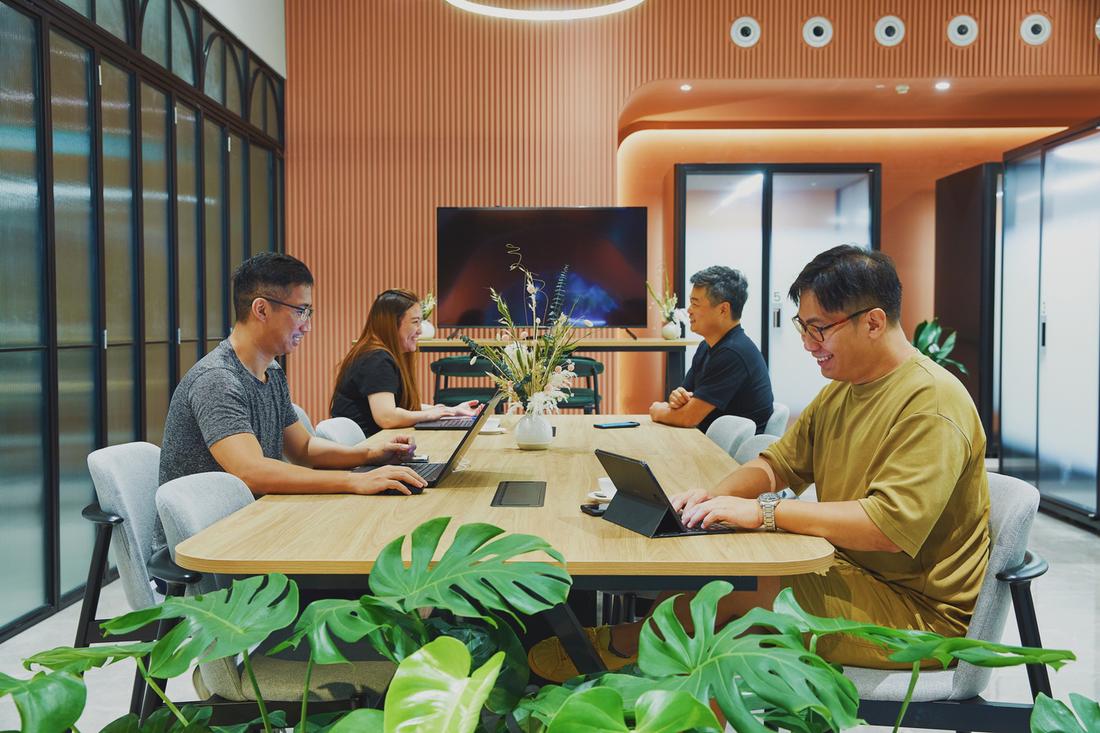 Coworking lounge